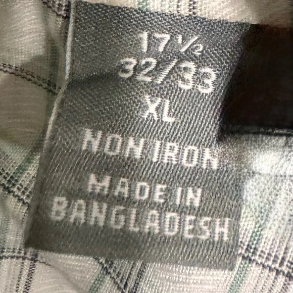 Michael Kors  XL White, Gray & green grid check regular Fit airsoft stretch - Picture 2 of 3